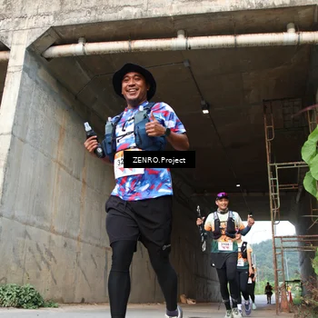 Runner Photo 8882794