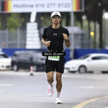 Runner Photo 8882853