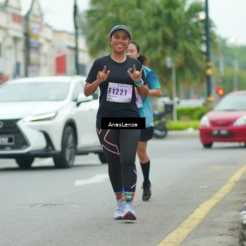 Runner Photo 8882864