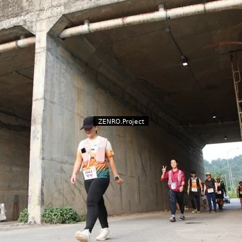 Runner Photo 8882885