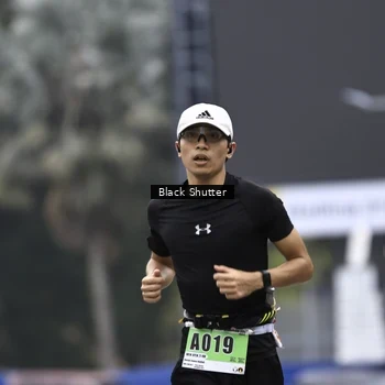 Runner Photo 8882899