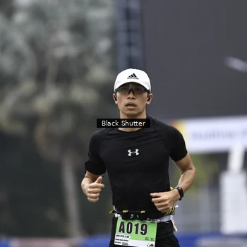Runner Photo 8882917