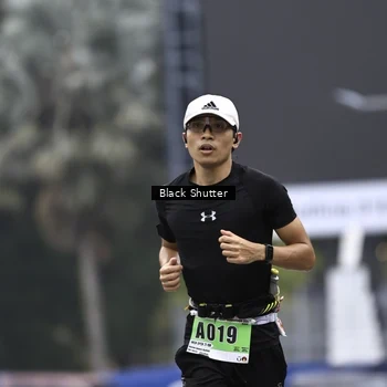 Runner Photo 8882936