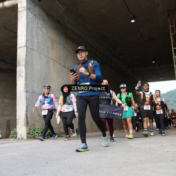 Runner Photo 8882959