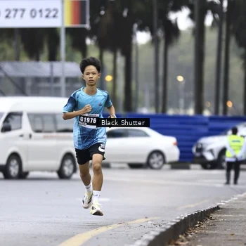 Runner Photo 8882969