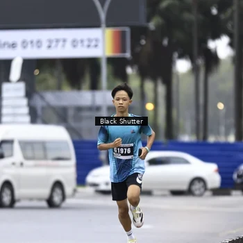 Runner Photo 8883001