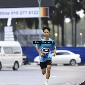 Runner Photo 8883057