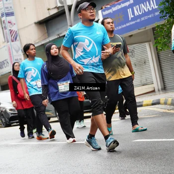 Runner Photo 8883073