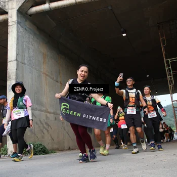 Runner Photo 8883416