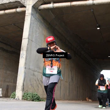 Runner Photo 8883421