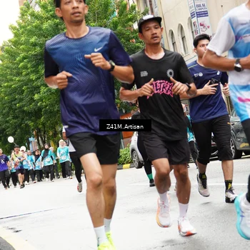 Runner Photo 8883536