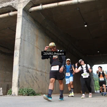 Runner Photo 8883600