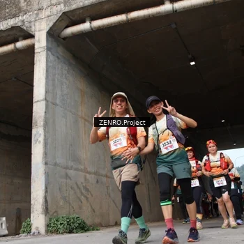 Runner Photo 8883624