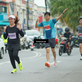 Runner Photo 8883641