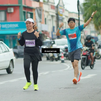 Runner Photo 8883653