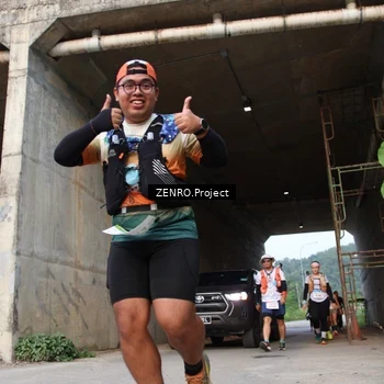 Runner Photo 8883679