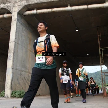 Runner Photo 8883689