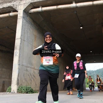 Runner Photo 8883729