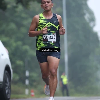 Runner Photo 8883749