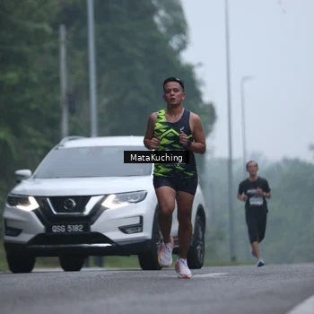 Runner Photo 8883751