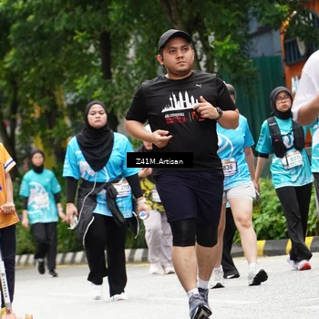 Runner Photo 8883816