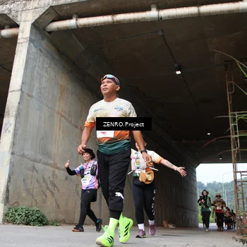 Runner Photo 8883855