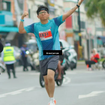 Runner Photo 8883862