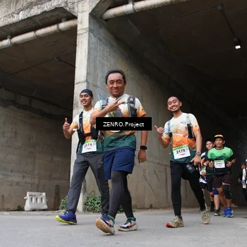 Runner Photo 8884038