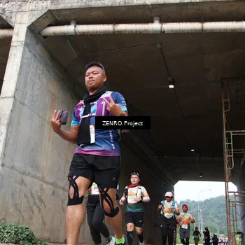 Runner Photo 8884090