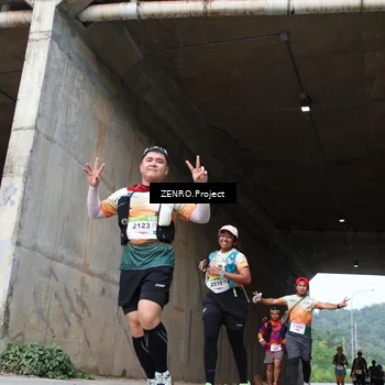Runner Photo 8884155