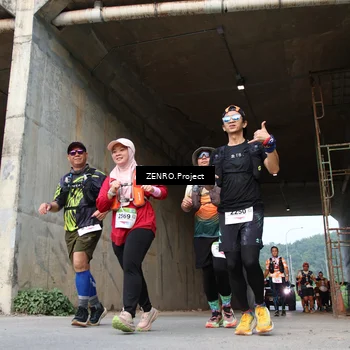 Runner Photo 8884175