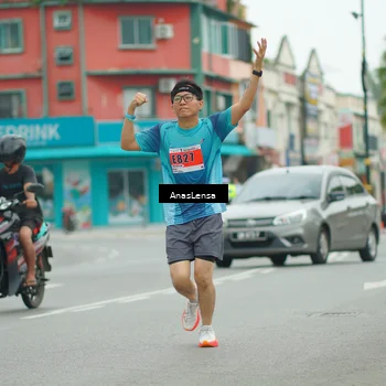 Runner Photo 8884184