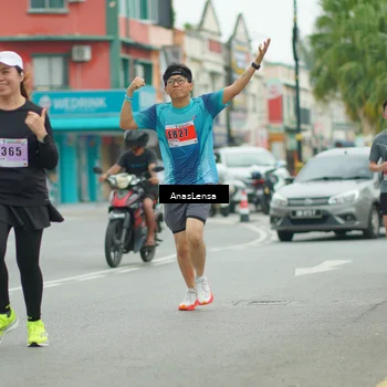 Runner Photo 8884189
