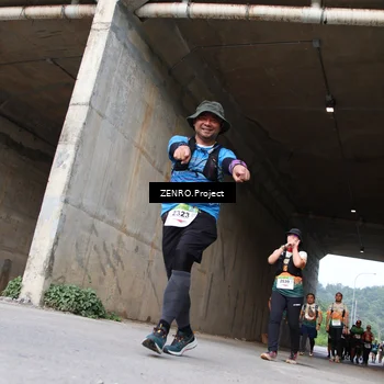 Runner Photo 8884192