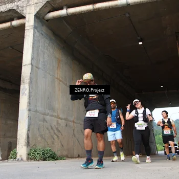 Runner Photo 8884221
