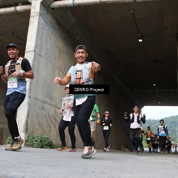 Runner Photo 8884291