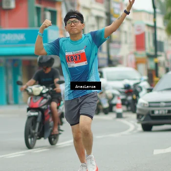 Runner Photo 8884309
