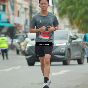 Runner Photo 8884351