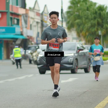 Runner Photo 8884362