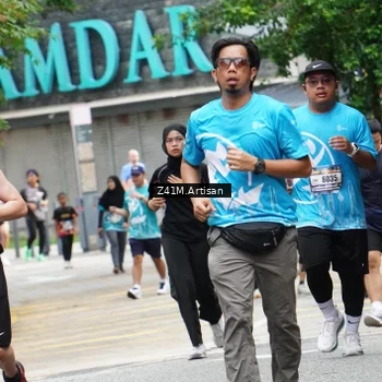 Runner Photo 8884376