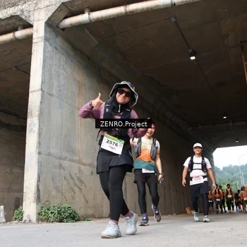 Runner Photo 8884443