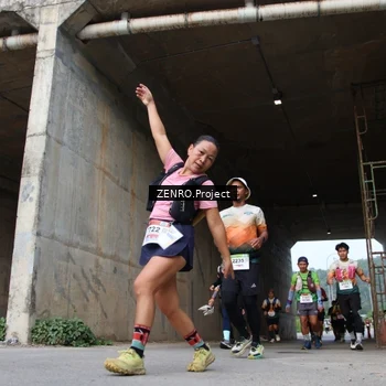 Runner Photo 8884475