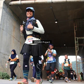 Runner Photo 8884486