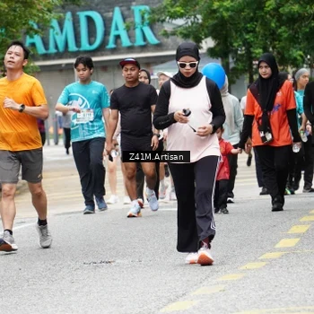 Runner Photo 8884494