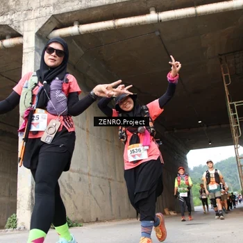 Runner Photo 8884506