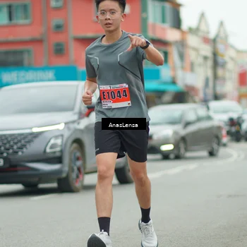 Runner Photo 8884518