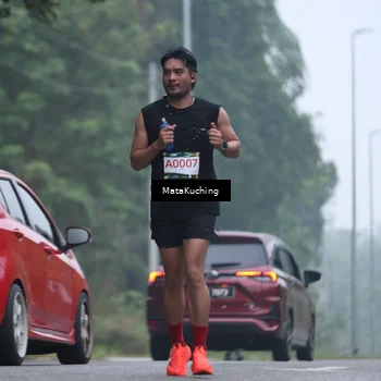 Runner Photo 8884558