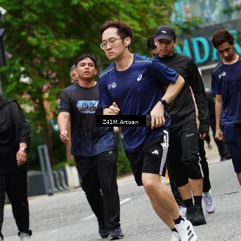 Runner Photo 8884758
