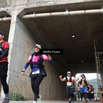 Runner Photo 8884809