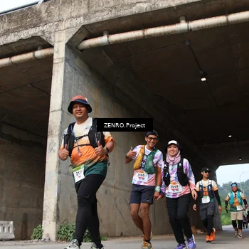 Runner Photo 8884835